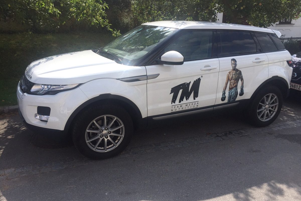 Team Merza SUV Beschriftung
